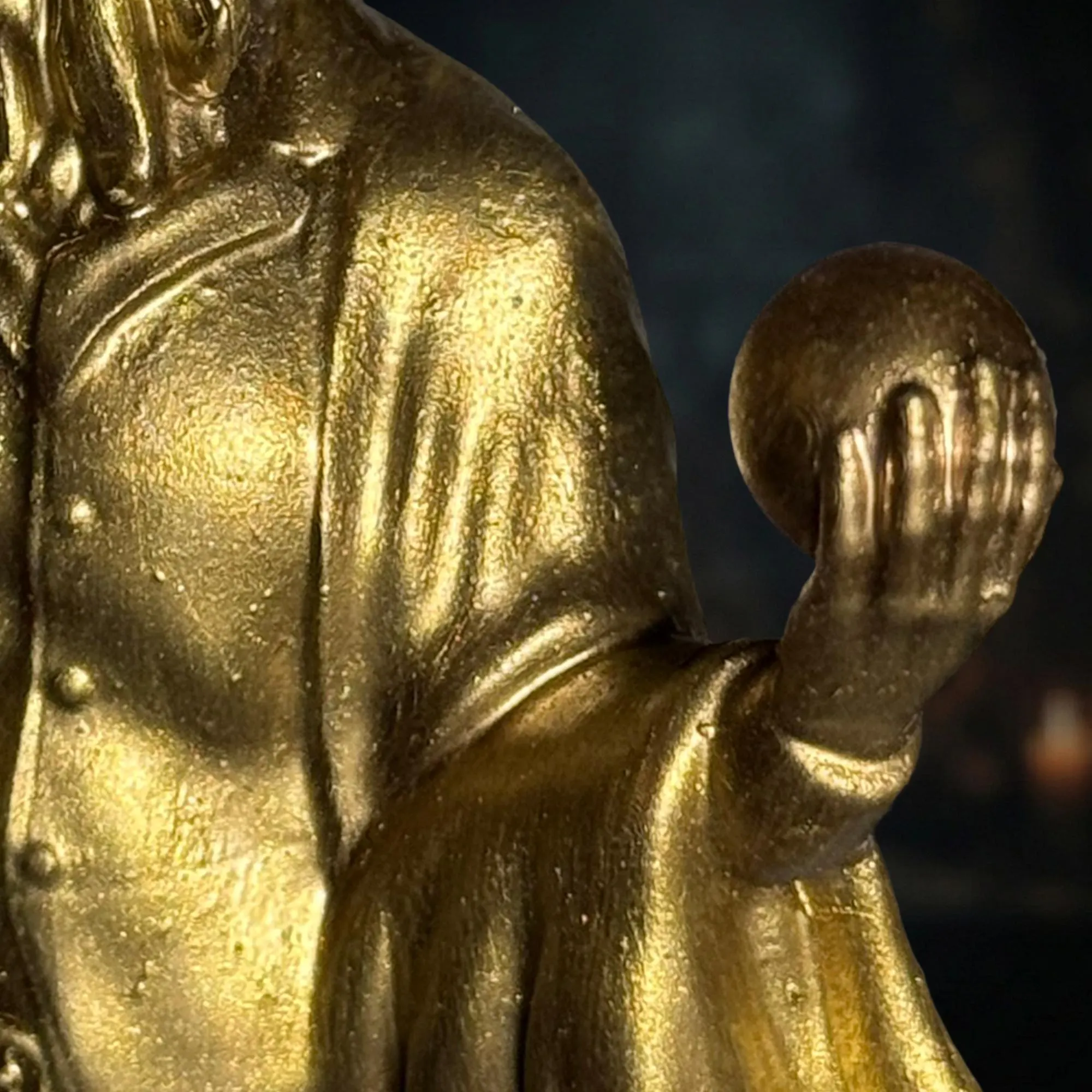 Golden Wizard Statue β Fantasy Mage Figurine β Magical Sorcerer Sculpture (17 cm) - Image 4