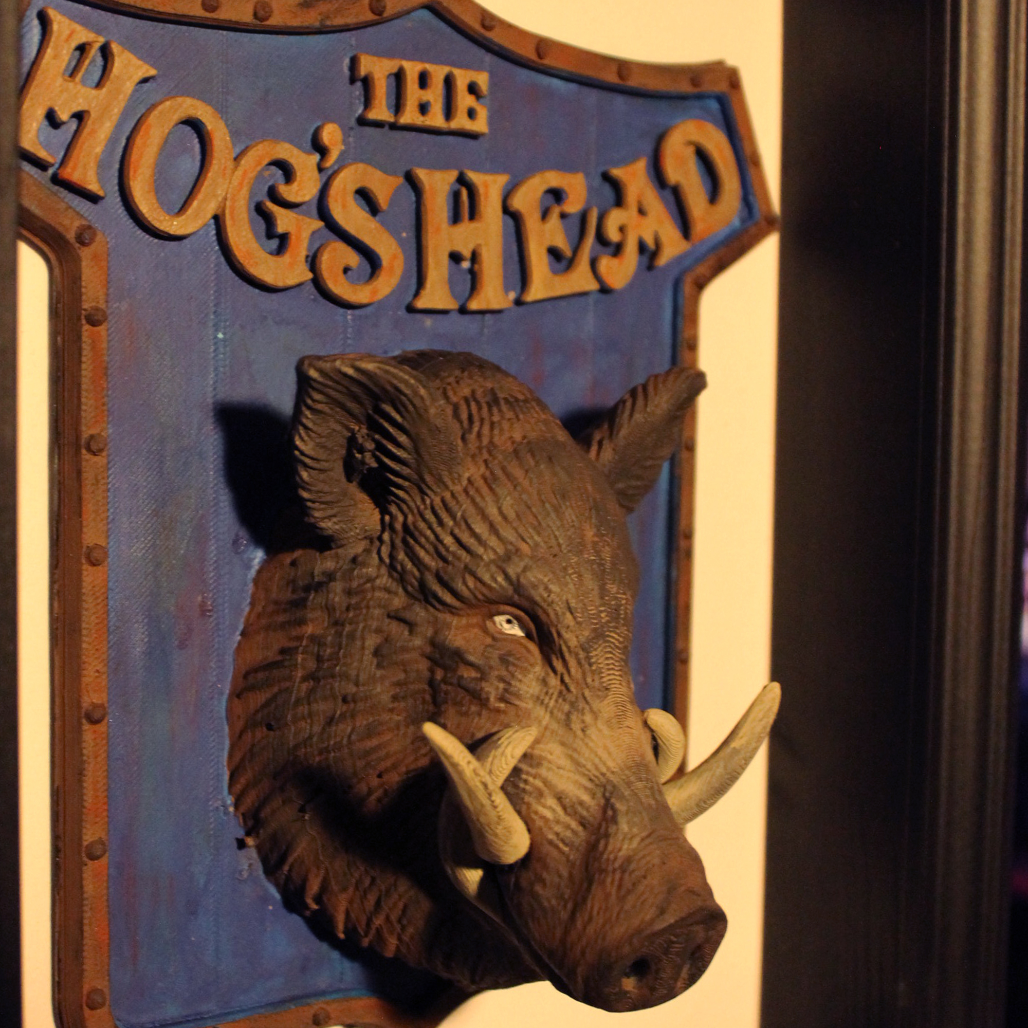 Wizarding Tavern Sign - Image 2