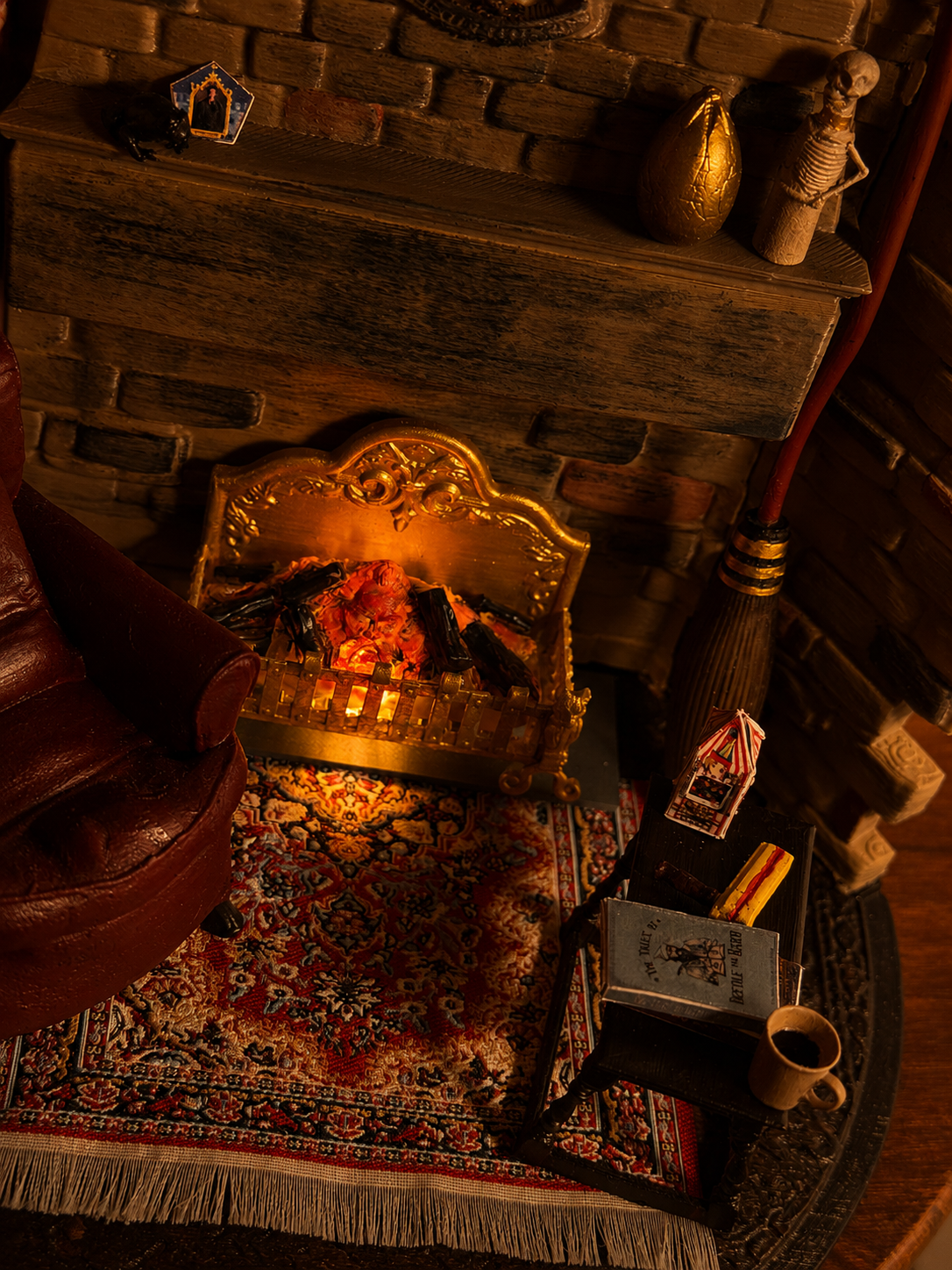 Lion House Common Room - Image 4
