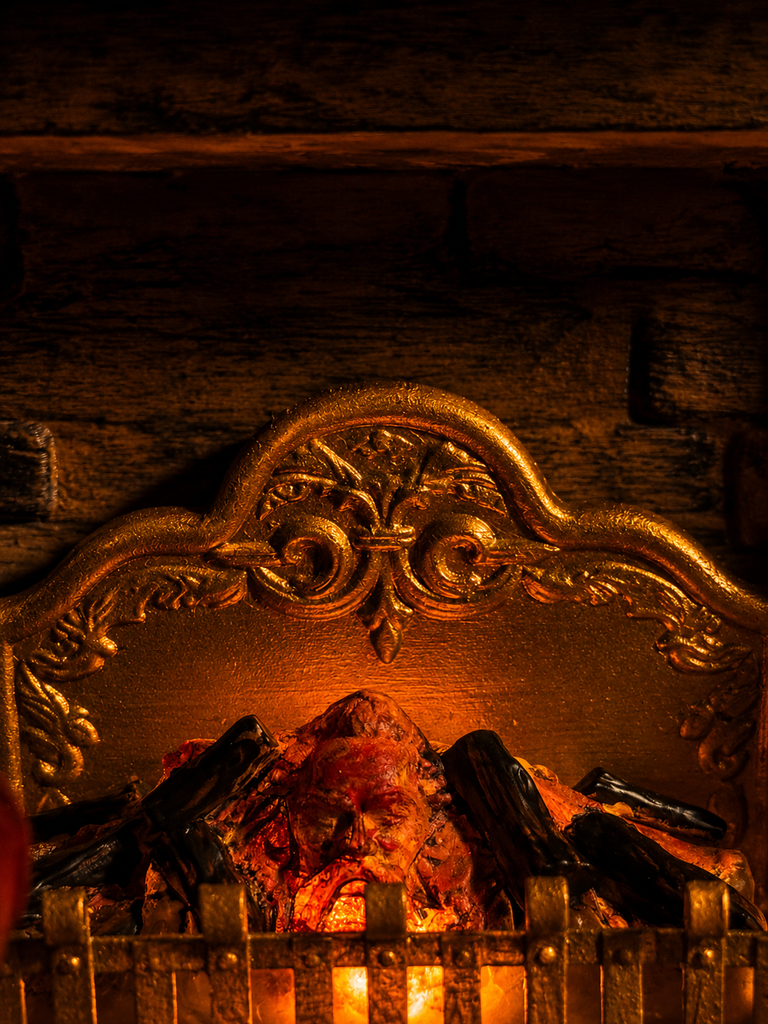 Lion House Common Room - Image 2