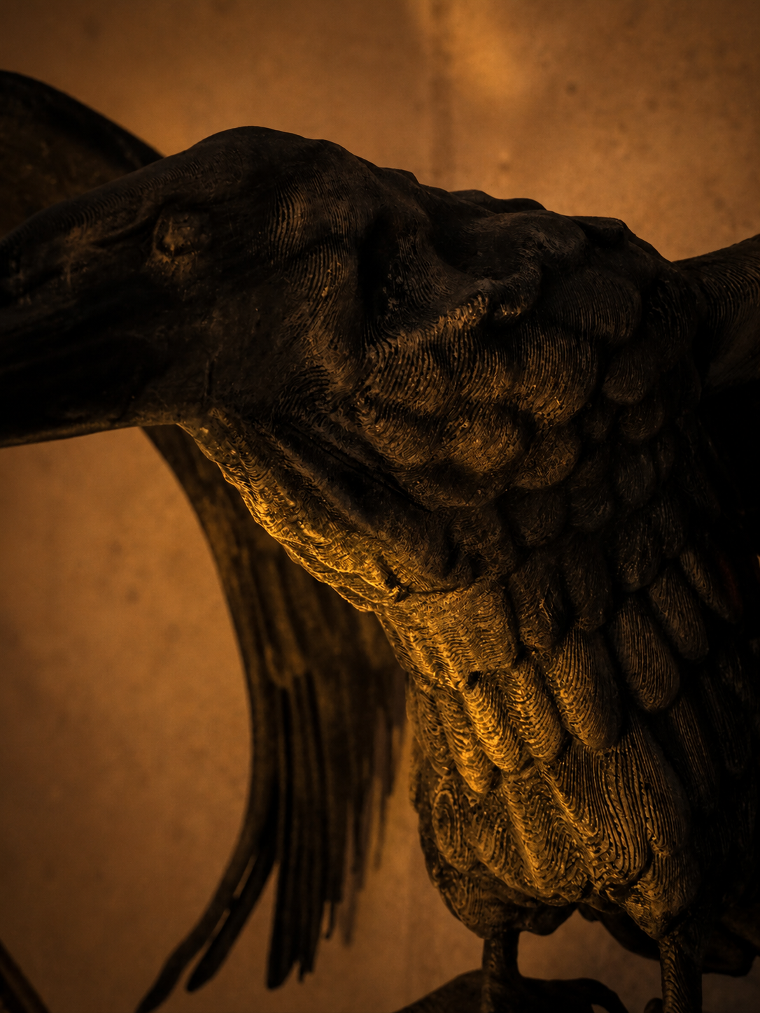 Gothic Raven Wall Sconce - Image 5