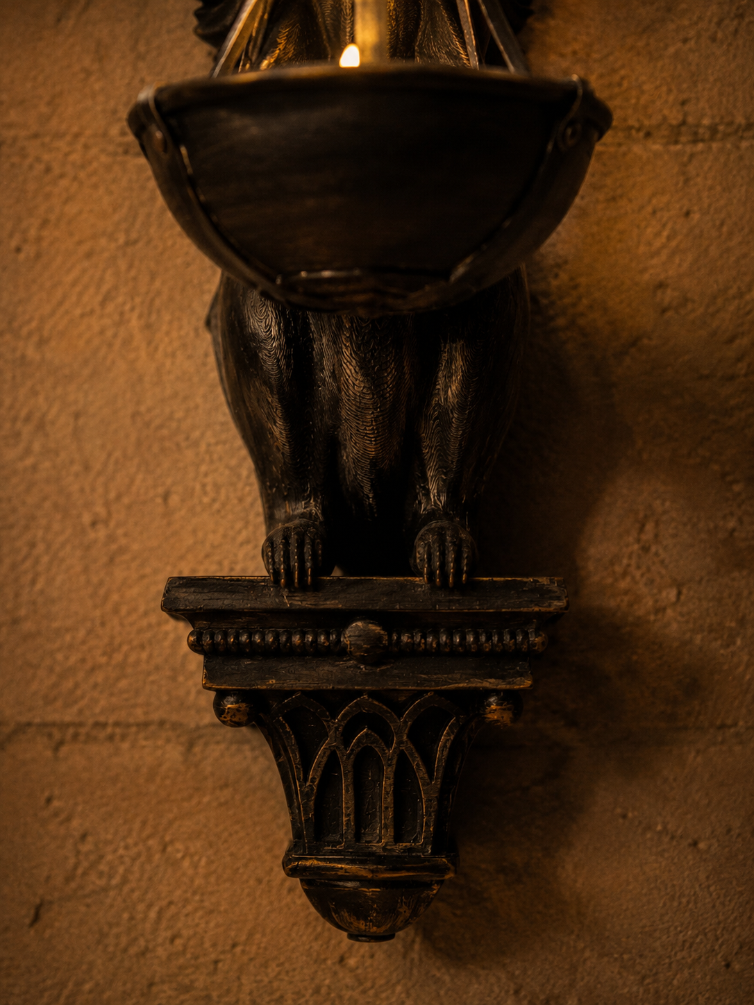 Badger Gargoyle - Image 2